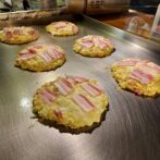 お好み焼き途中