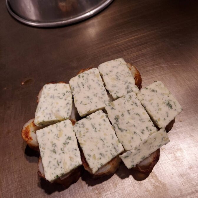ちくわonエスカルゴバター